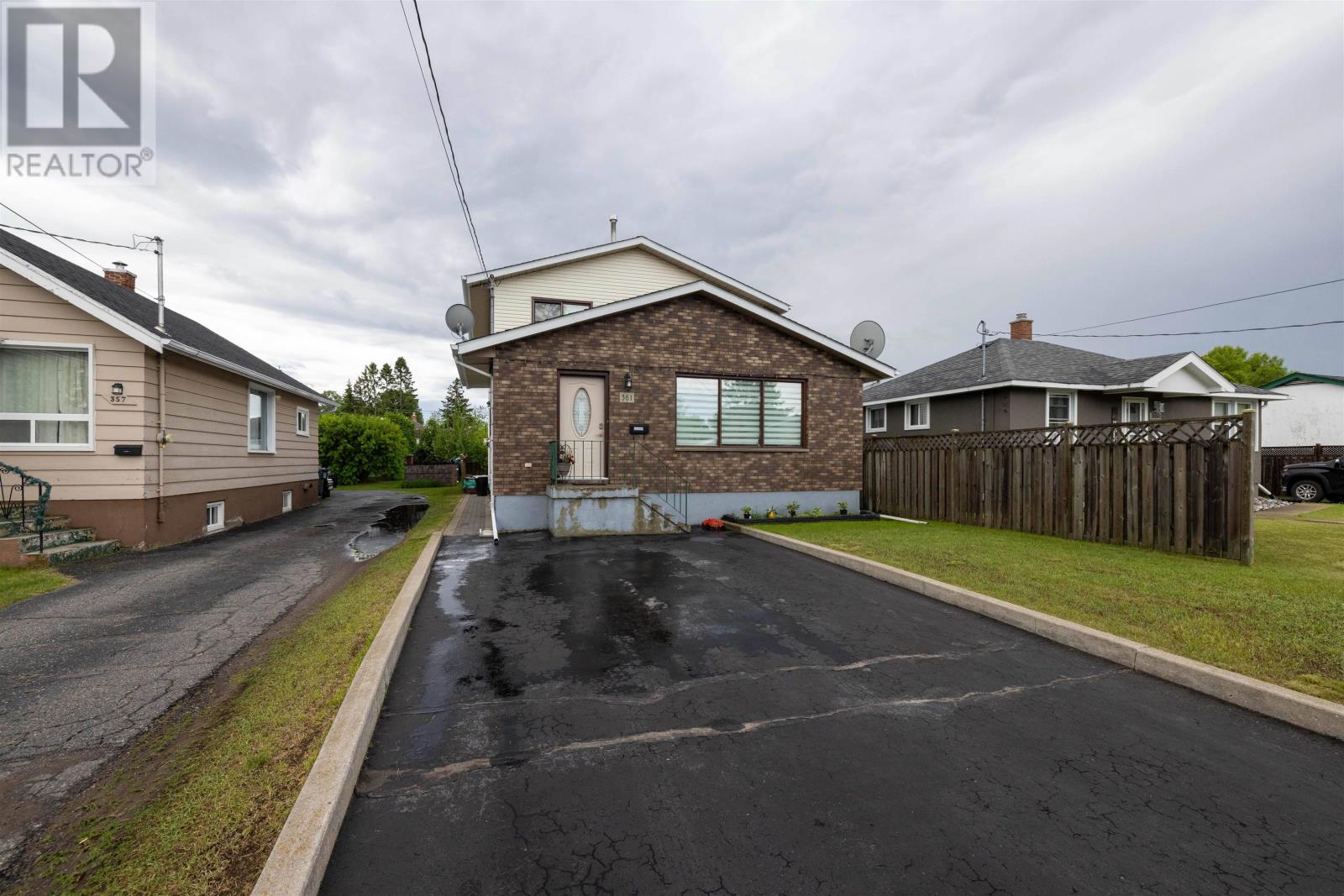 361 Adams ST, Thunder Bay, Ontario