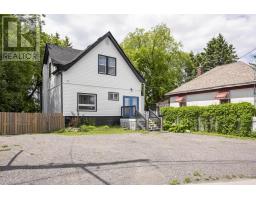 435 Bernard ST, THUNDER BAY, Ontario