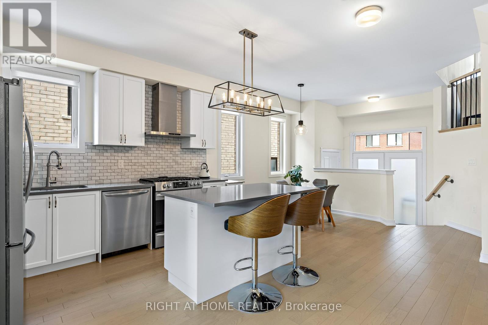 12 Sam Priestley Avenue, Markham, Ontario L6B 1P1 - Photo 10 - N13478080