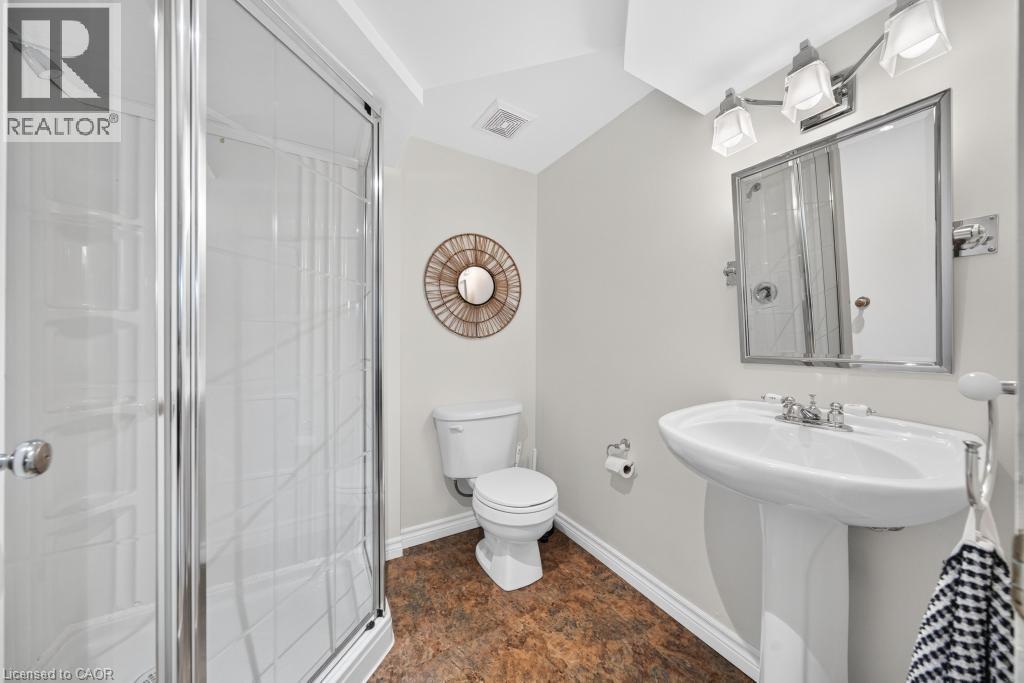 2209 Caroline Street, Burlington, Ontario  L7R 1M4 - Photo 27 - 40841392