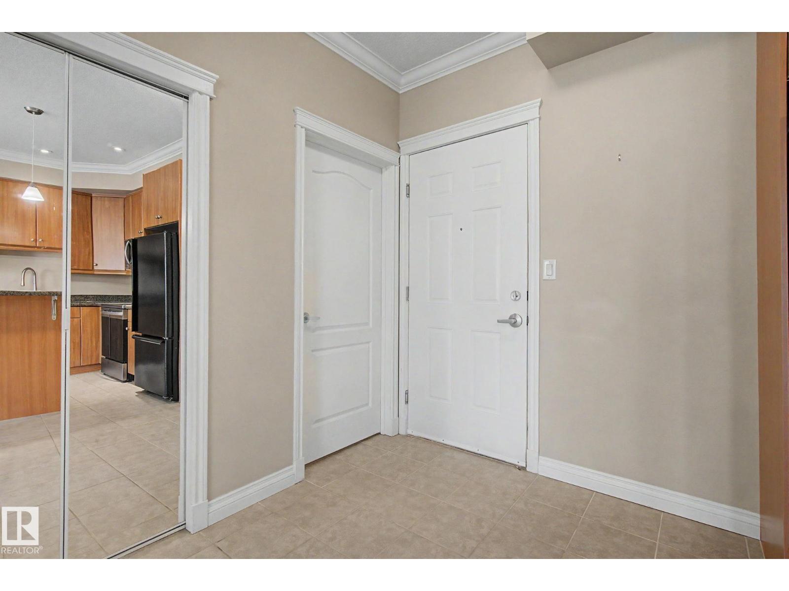 #413 10116 80 Av NW, Edmonton, Alberta  T6E 6V7 - Photo 4 - E4495177