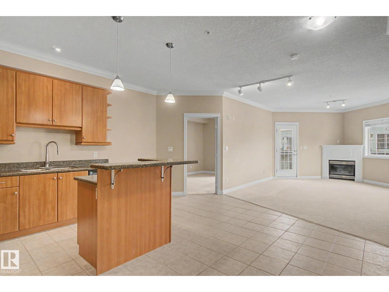 #413 10116 80 Av NW, Edmonton, Alberta  T6E 6V7 - Photo 5 - E4495177