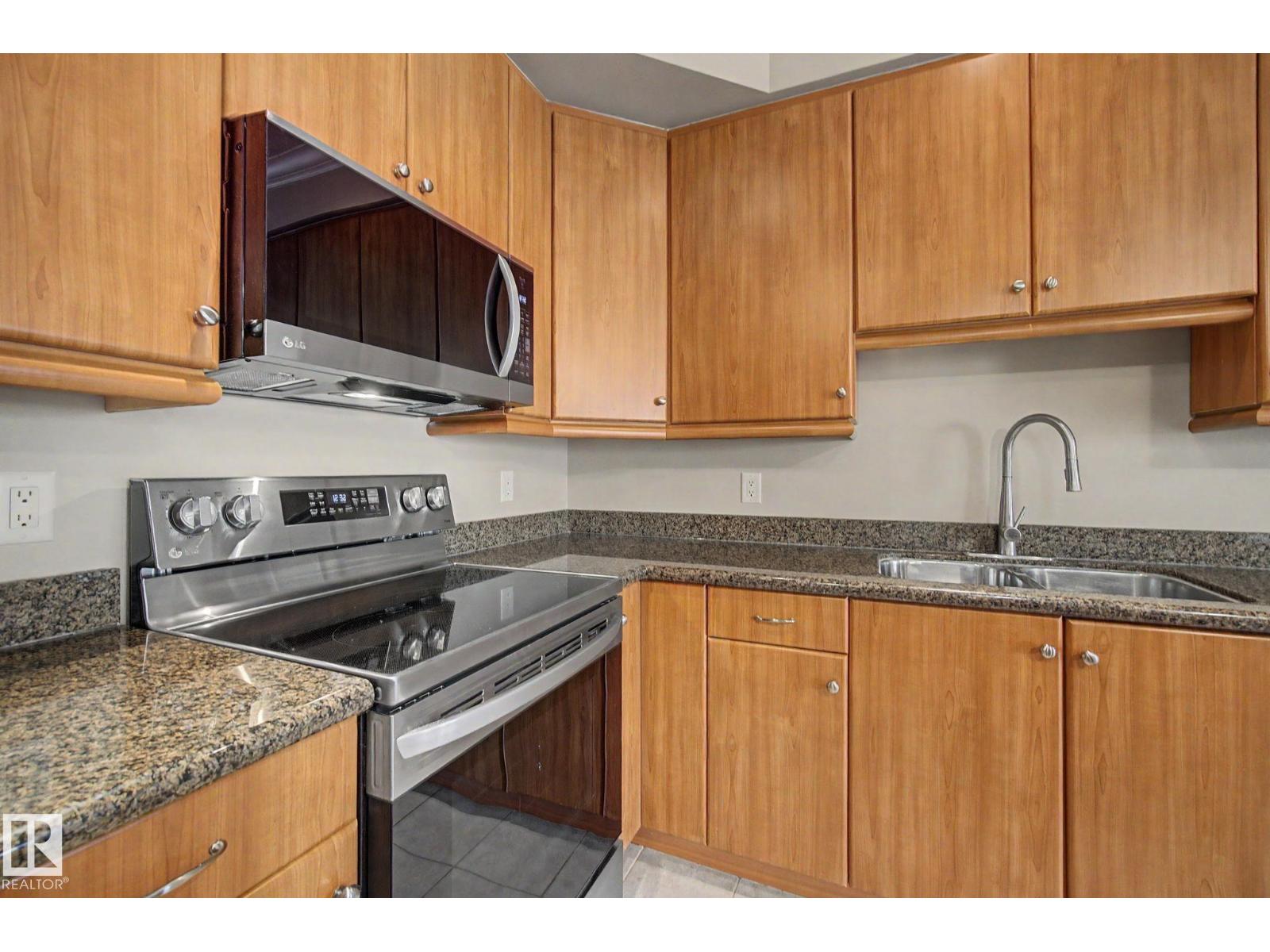 #413 10116 80 Av NW, Edmonton, Alberta  T6E 6V7 - Photo 8 - E4495177