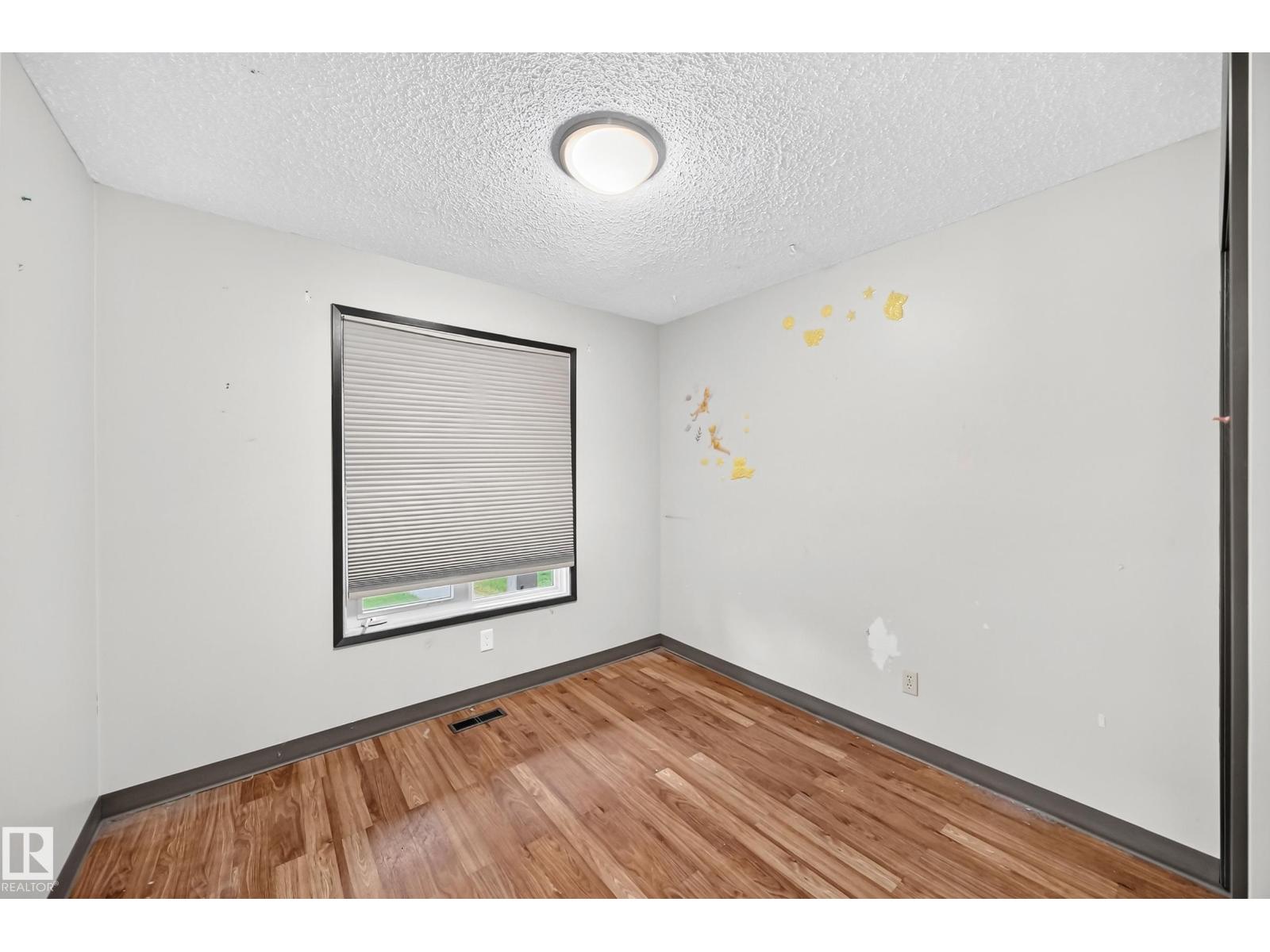 1816 48 St NW, Edmonton, Alberta  T6L 2X6 - Photo 23 - E4495180