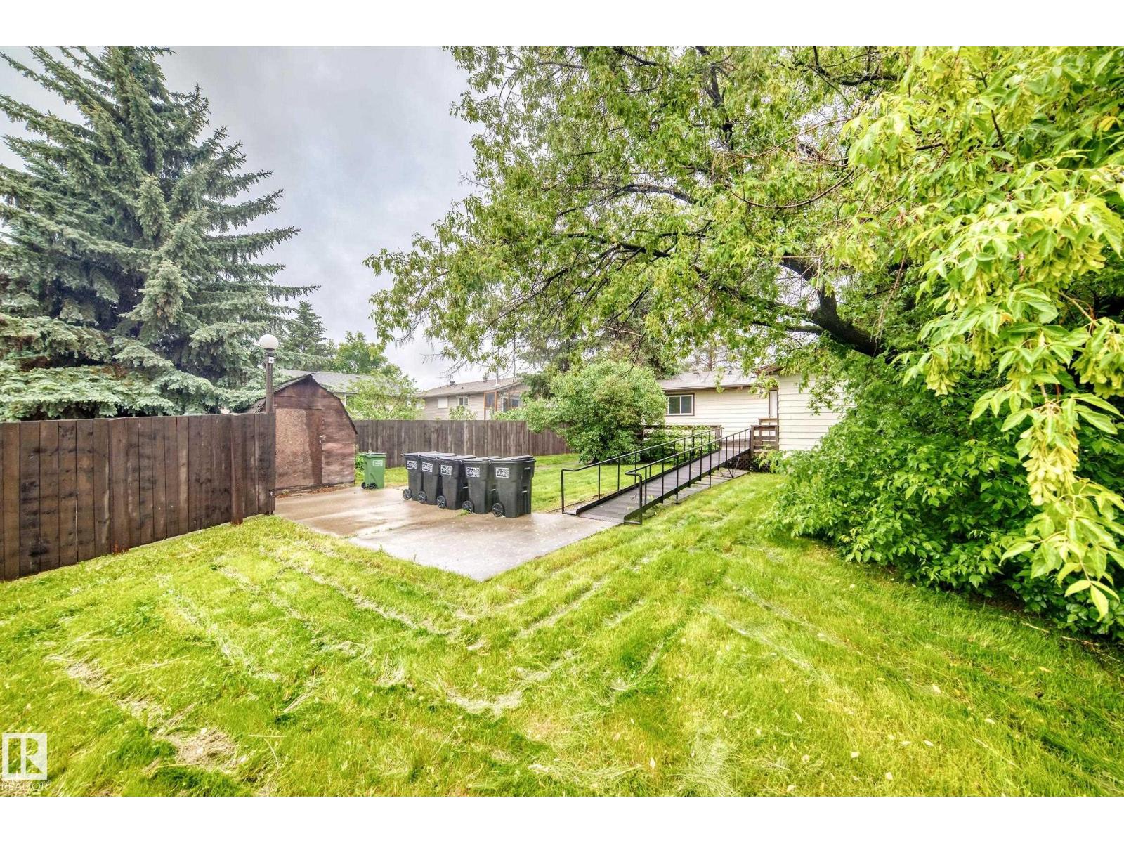 1816 48 St NW, Edmonton, Alberta  T6L 2X6 - Photo 49 - E4495180