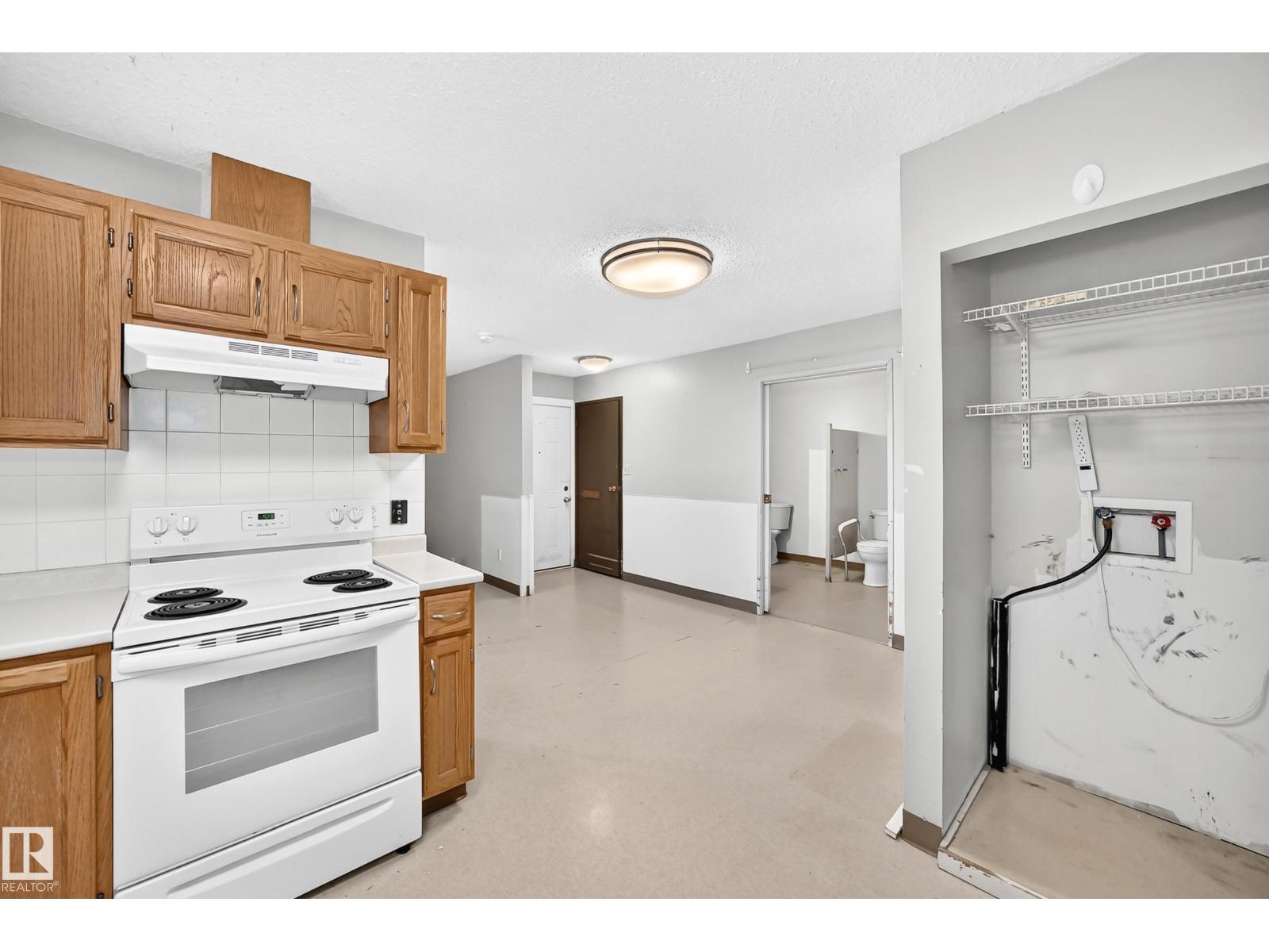 1816 48 St NW, Edmonton, Alberta  T6L 2X6 - Photo 7 - E4495180