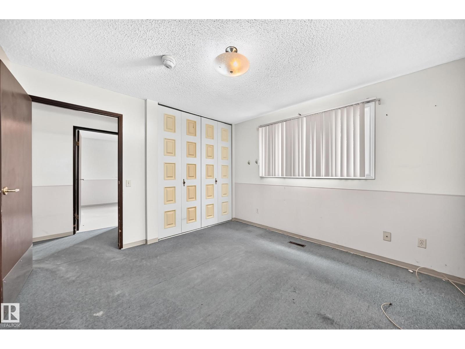 2071 49a St NW, Edmonton, Alberta  T6L 2W9 - Photo 22 - E4495182