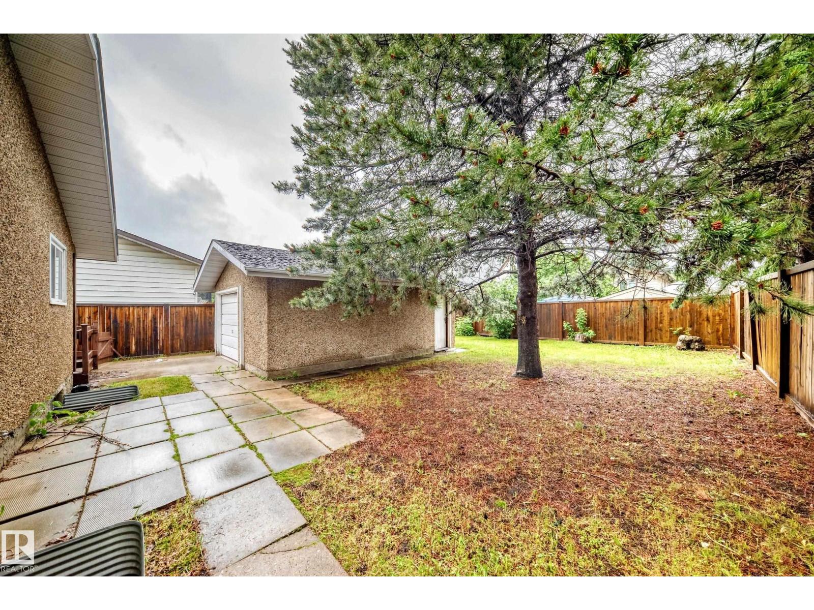 2071 49a St NW, Edmonton, Alberta  T6L 2W9 - Photo 44 - E4495182