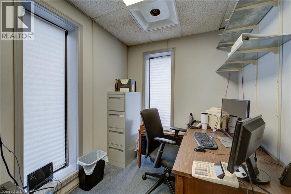 114 Easton Road, Brantford, Ontario  N3P 1J5 - Photo 14 - 40842078