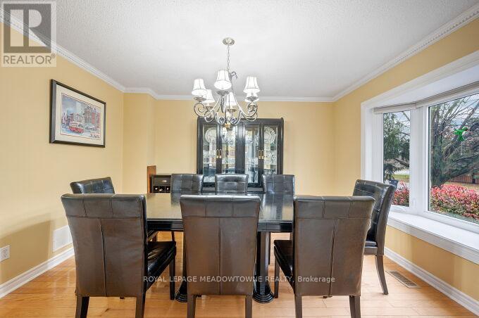 13 Mckee Drive, Caledon, Ontario  L7C 1G8 - Photo 11 - W13478224