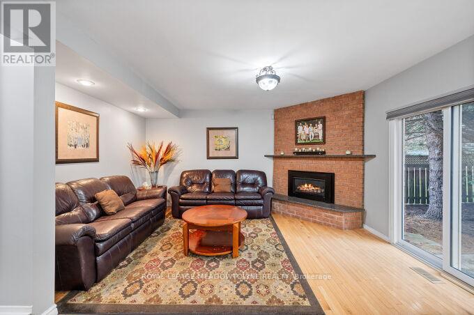 13 Mckee Drive, Caledon, Ontario  L7C 1G8 - Photo 14 - W13478224