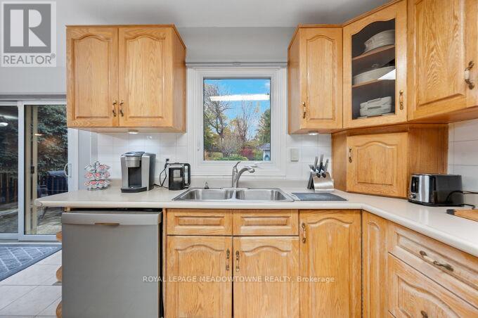 13 Mckee Drive, Caledon, Ontario  L7C 1G8 - Photo 18 - W13478224