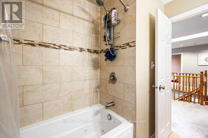 13 Mckee Drive, Caledon, Ontario  L7C 1G8 - Photo 32 - W13478224