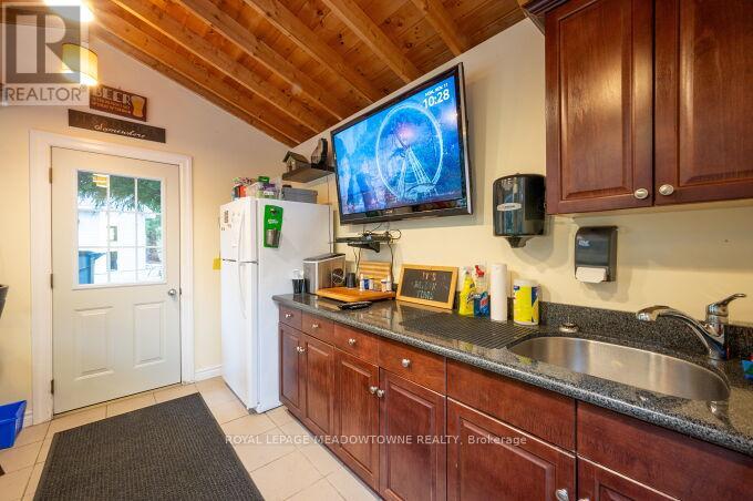 13 Mckee Drive, Caledon, Ontario  L7C 1G8 - Photo 39 - W13478224