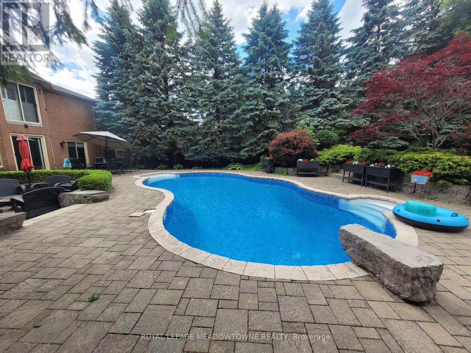 13 Mckee Drive, Caledon, Ontario  L7C 1G8 - Photo 47 - W13478224