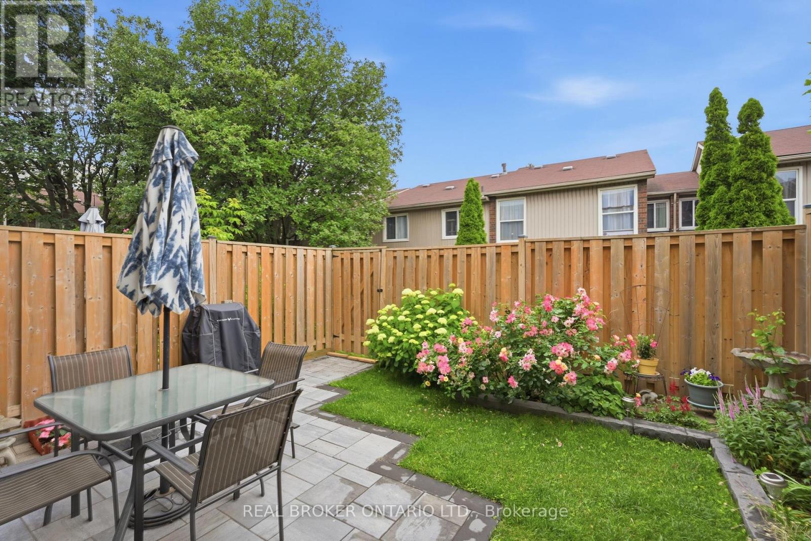 81 Permfield Path, Toronto, Ontario  M9C 4Y5 - Photo 18 - W13475572