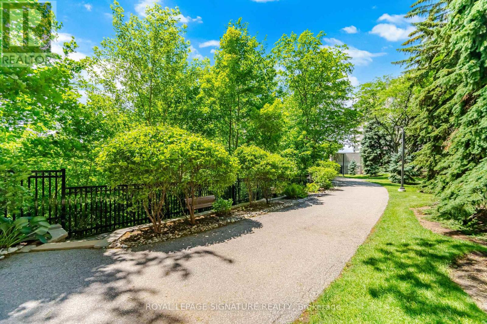 D20 - 288 Mill Road, Toronto, Ontario  M9C 4X7 - Photo 29 - W13475118
