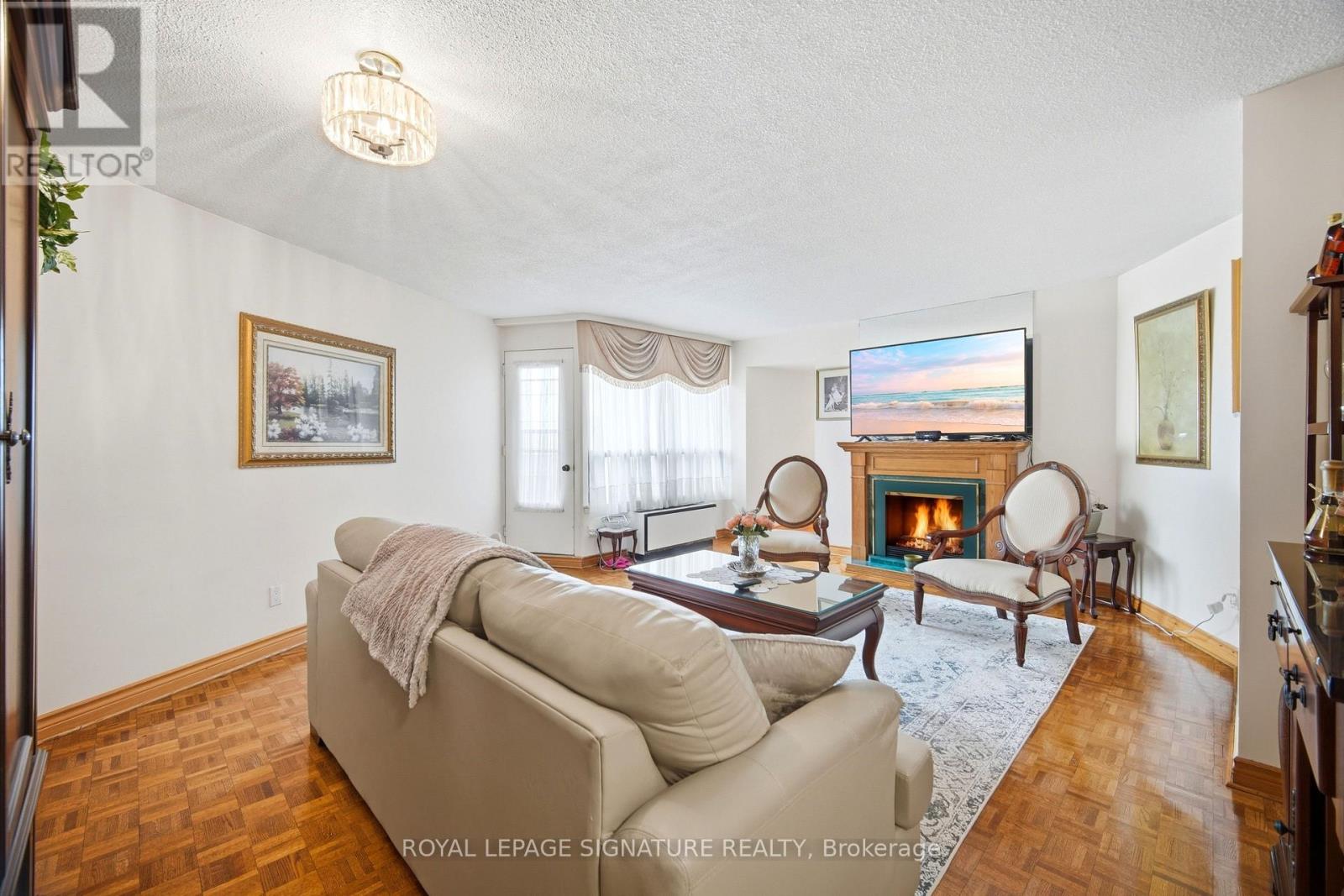 D20 - 288 Mill Road, Toronto, Ontario  M9C 4X7 - Photo 8 - W13475118