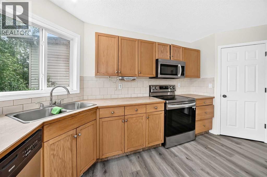 531 Stonegate Road Nw, Airdrie, Alberta  T4B 2Z9 - Photo 9 - A2318075