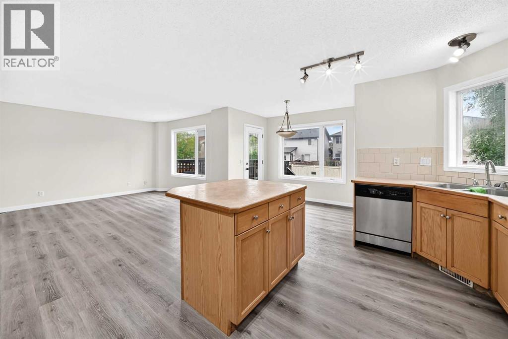 531 Stonegate Road Nw, Airdrie, Alberta  T4B 2Z9 - Photo 7 - A2318075