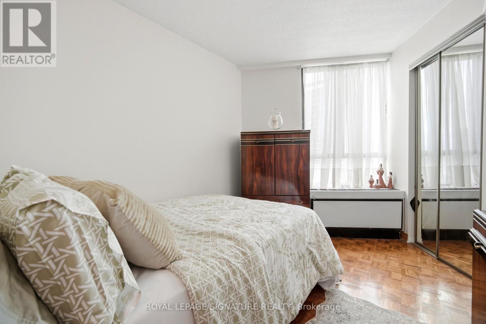 D20 - 288 Mill Road, Toronto, Ontario  M9C 4X7 - Photo 19 - W13475118