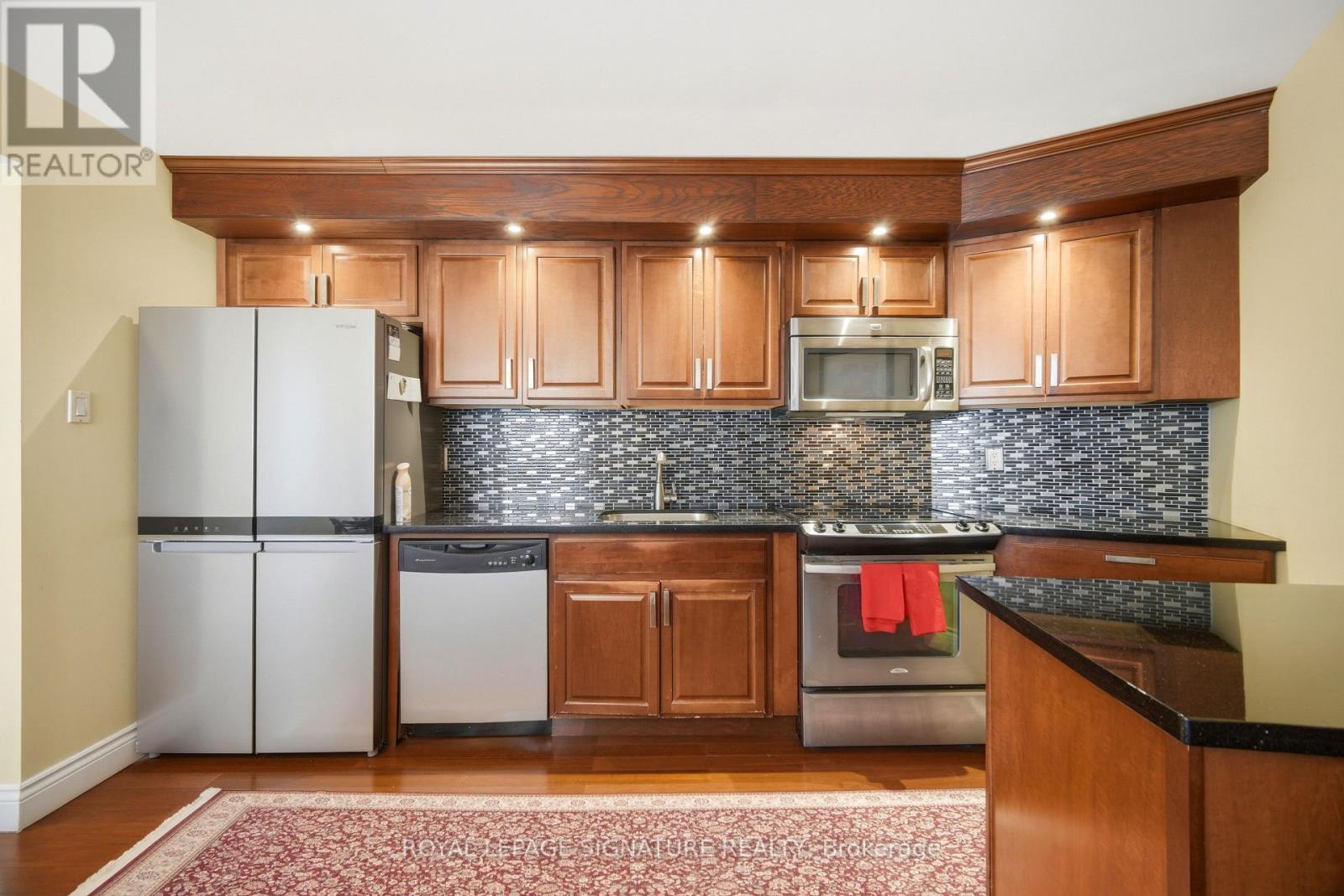 D20 - 288 Mill Road, Toronto, Ontario  M9C 4X7 - Photo 3 - W13475118