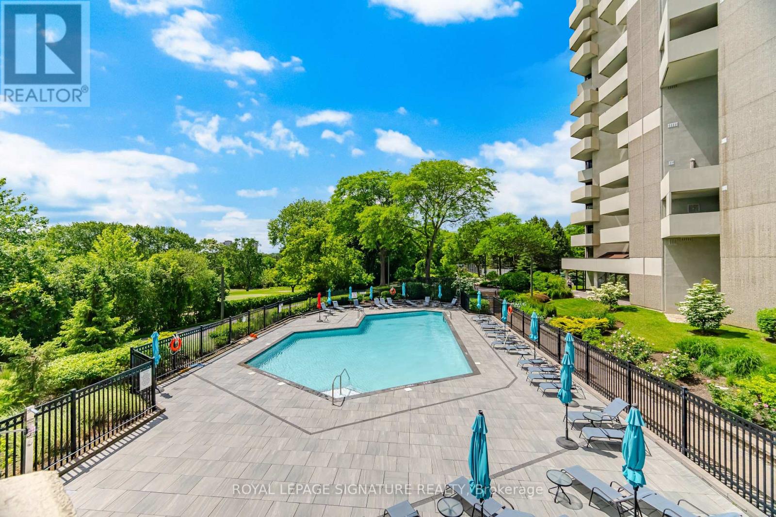D20 - 288 Mill Road, Toronto, Ontario  M9C 4X7 - Photo 30 - W13475118