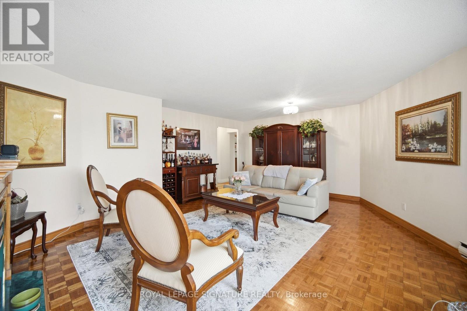 D20 - 288 Mill Road, Toronto, Ontario  M9C 4X7 - Photo 7 - W13475118