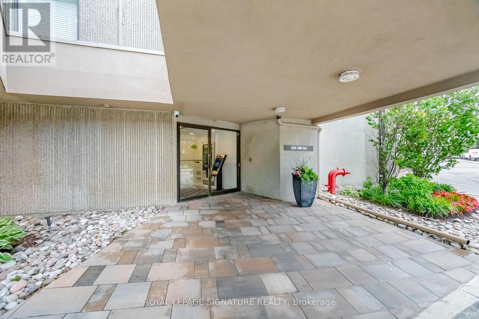 D20 - 288 Mill Road, Toronto, Ontario  M9C 4X7 - Photo 24 - W13475118
