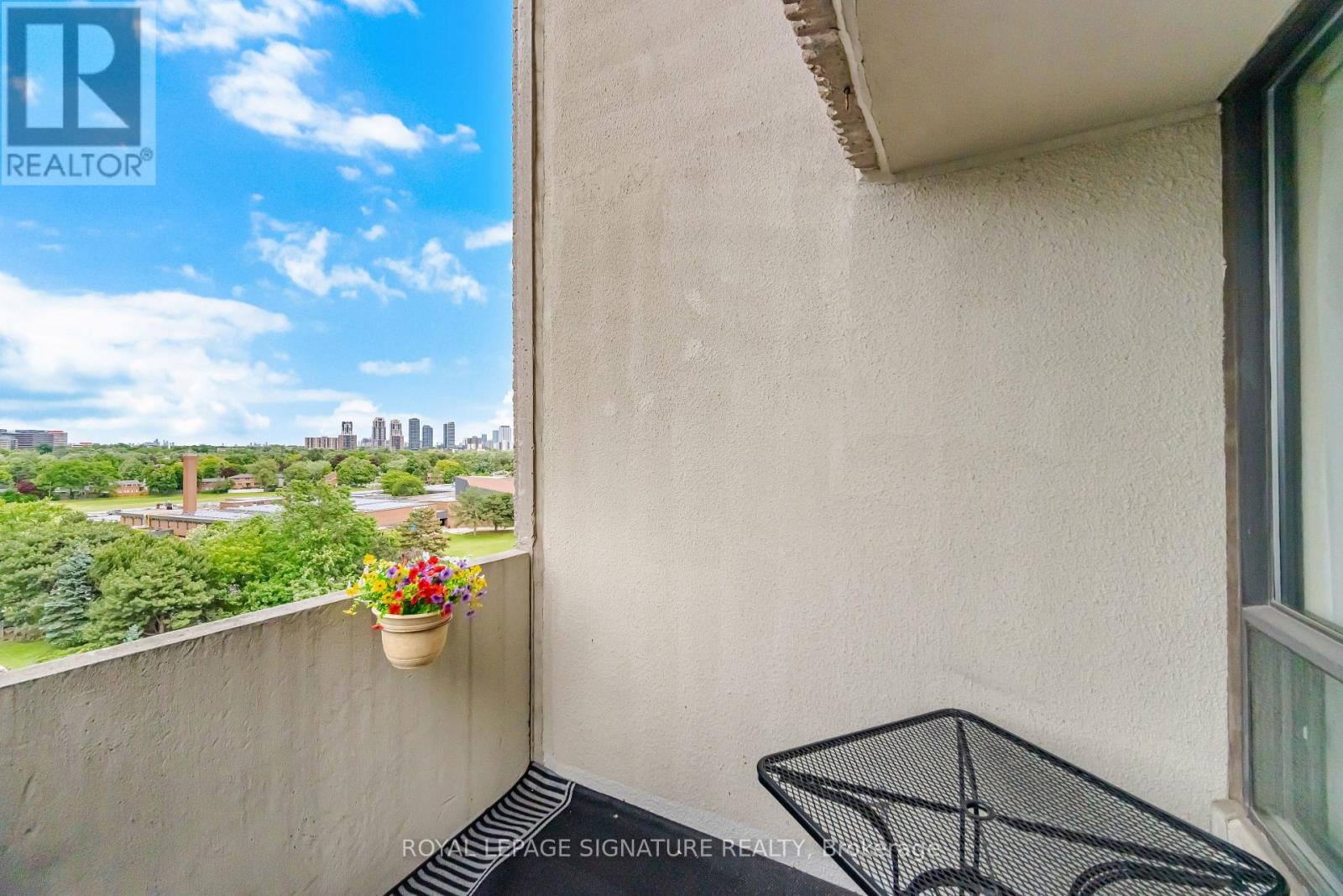 D20 - 288 Mill Road, Toronto, Ontario  M9C 4X7 - Photo 22 - W13475118