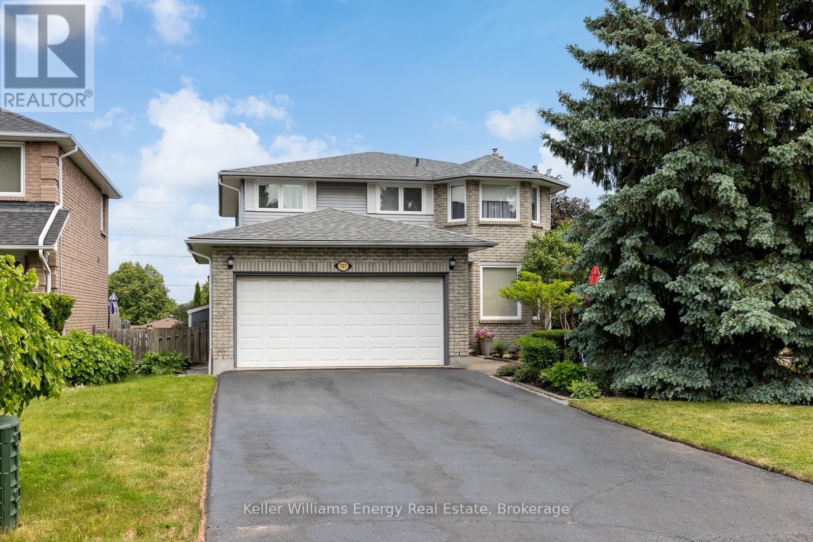 707 Whistler Drive, Oshawa, Ontario  L1J 7N9 - Photo 2 - E13478698