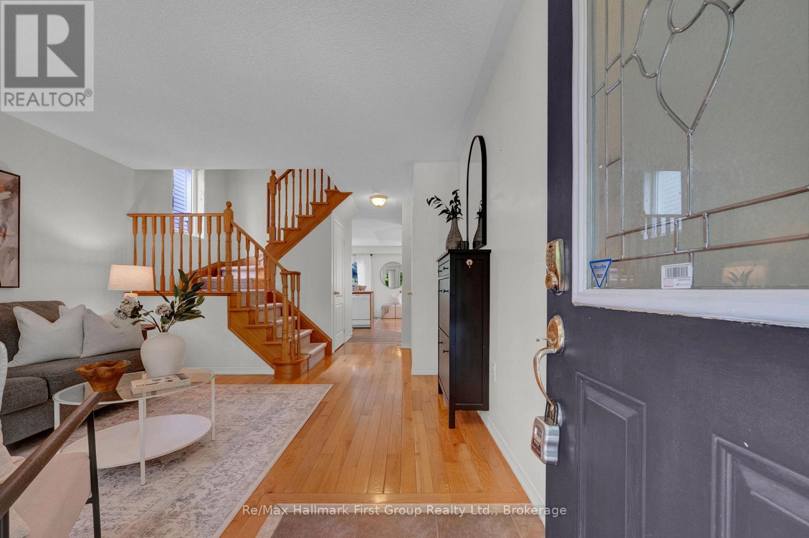 2363 Winlord Place, Oshawa, Ontario  L1L 0B9 - Photo 2 - E13478808