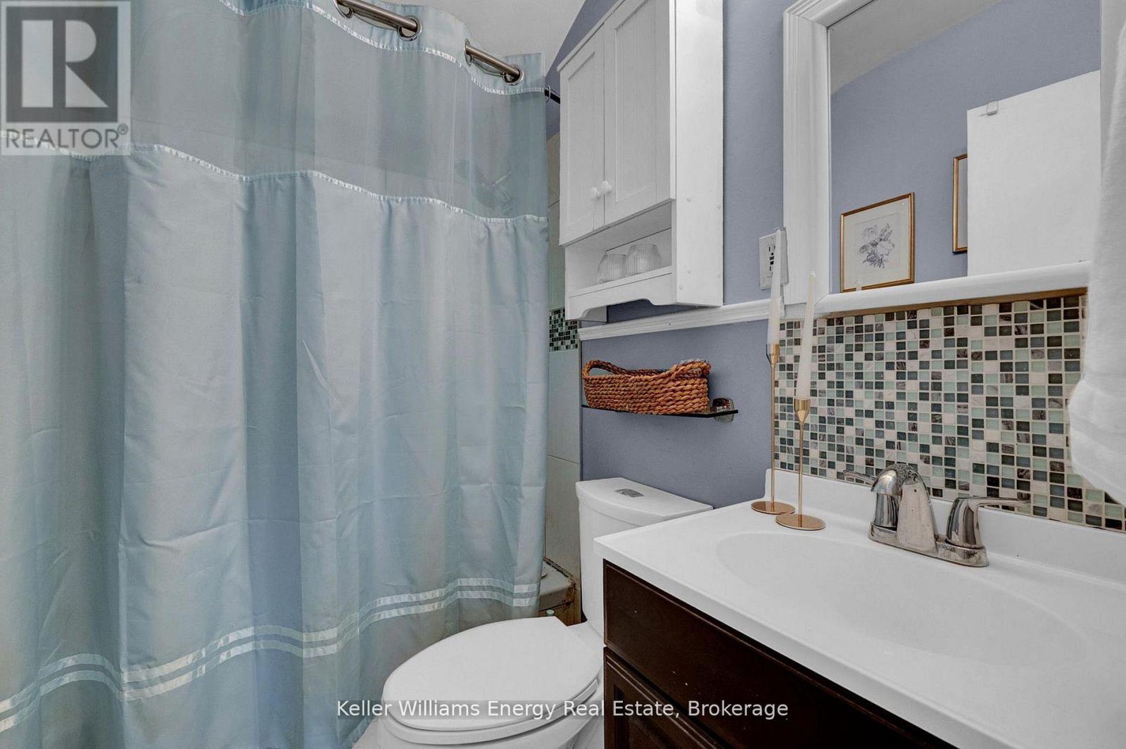 906 Centre Street N, Whitby, Ontario  L1N 4V1 - Photo 15 - E13478836