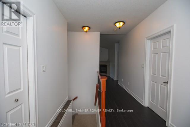 176 Tanoak Drive, London North, Ontario  N6G 5R3 - Photo 3 - X13478638
