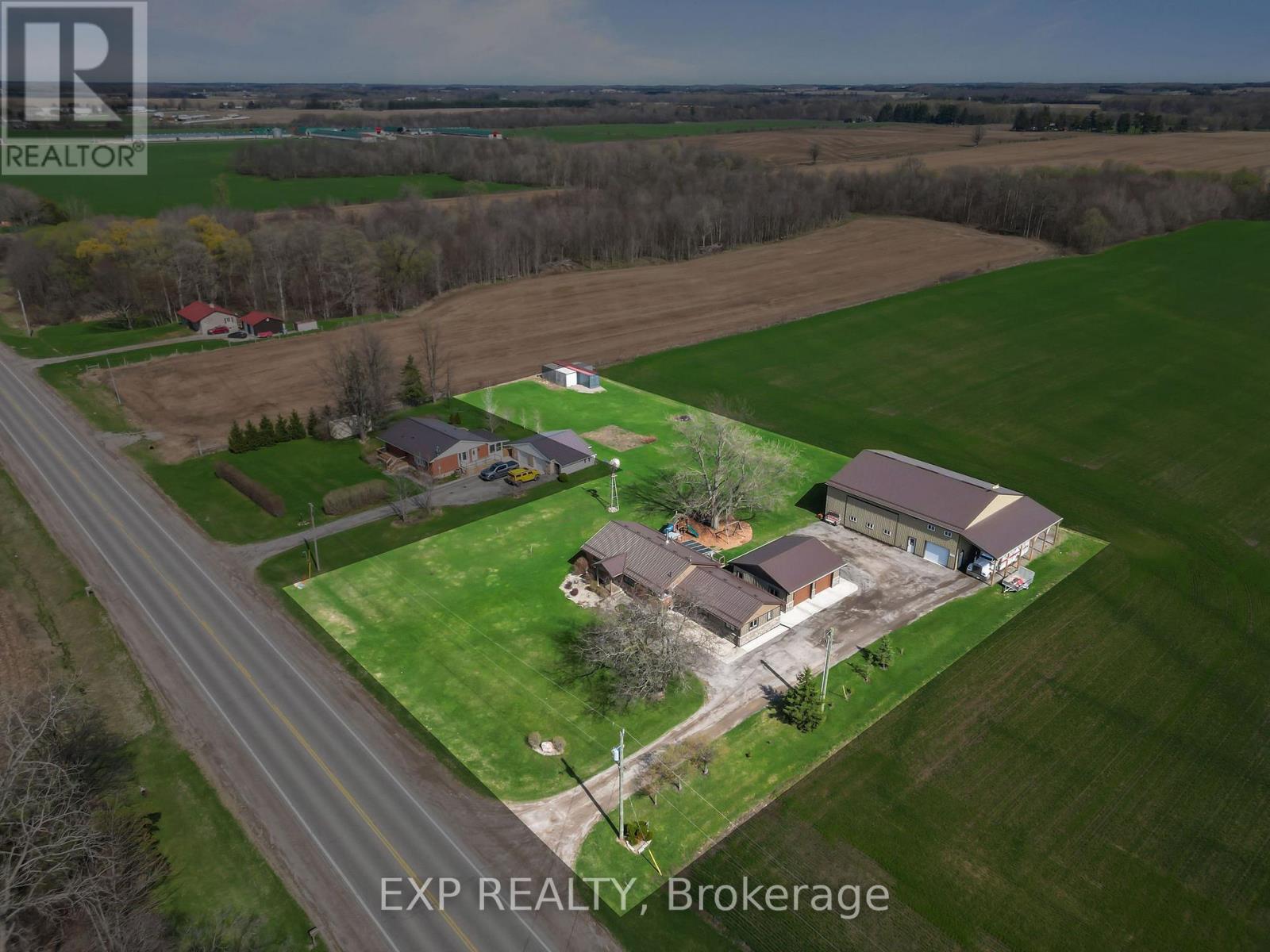 9221 HICKORY DRIVE, Strathroy-Caradoc, Ontario