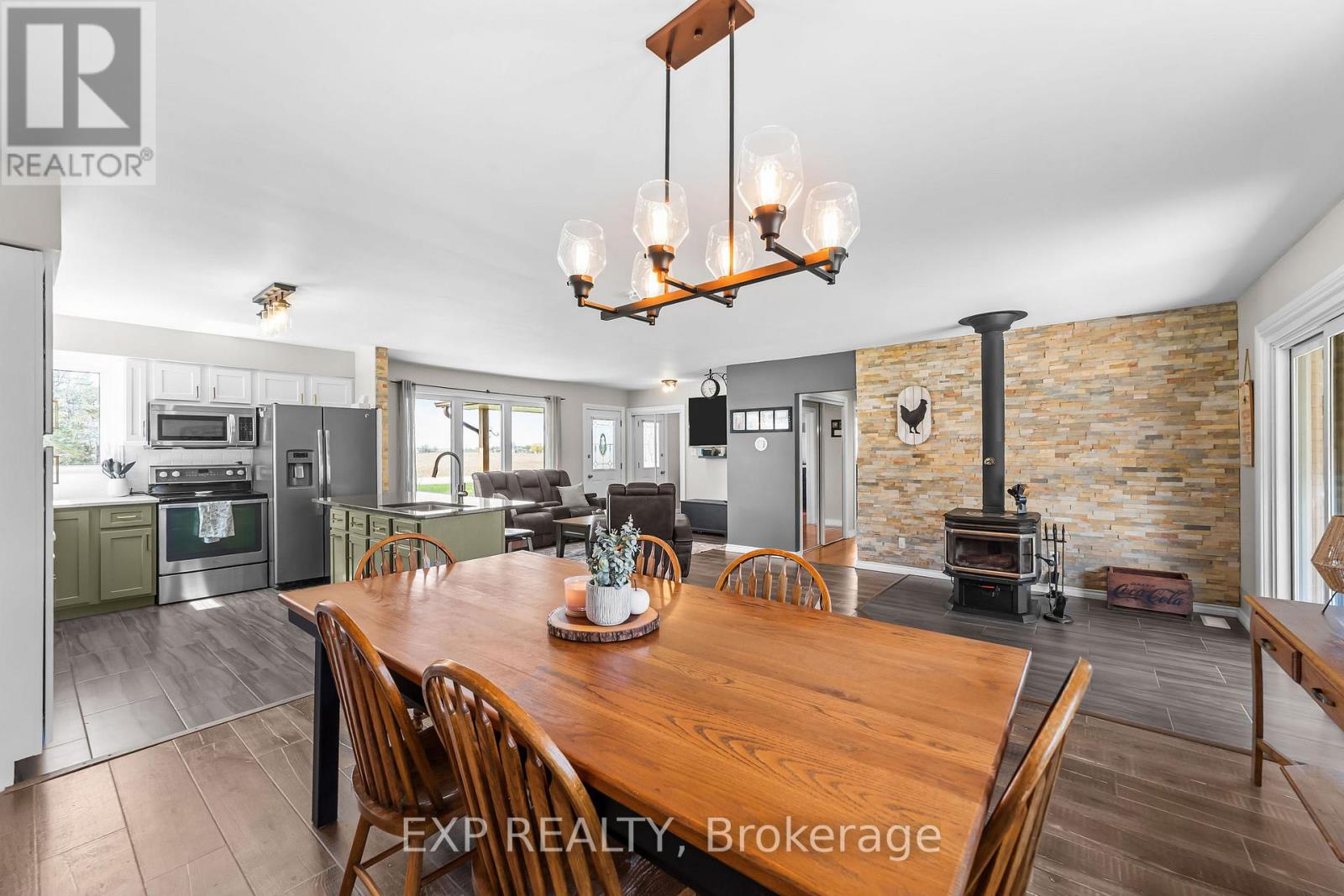 9221 Hickory Drive, Strathroy-Caradoc, Ontario  N7G 3H3 - Photo 11 - X13478668