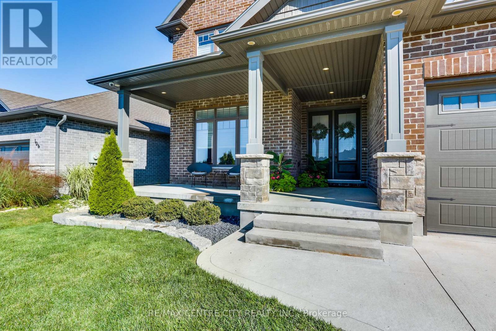 108 Stuart Avenue, Lucan Biddulph, Ontario  N0M 2J0 - Photo 2 - X13478710