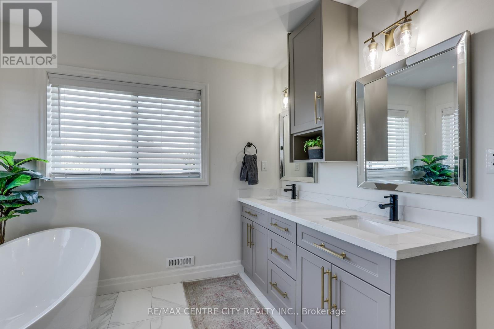 108 Stuart Avenue, Lucan Biddulph, Ontario  N0M 2J0 - Photo 21 - X13478710