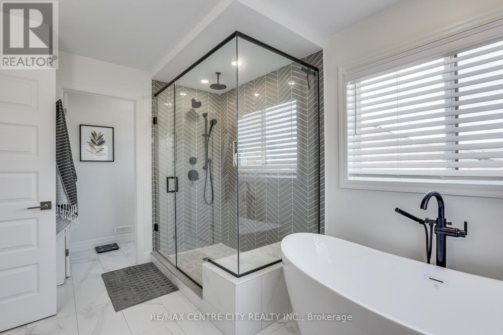 108 Stuart Avenue, Lucan Biddulph, Ontario  N0M 2J0 - Photo 22 - X13478710