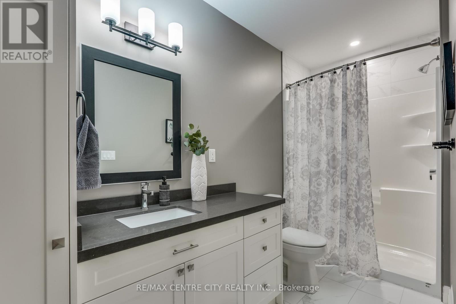 108 Stuart Avenue, Lucan Biddulph, Ontario  N0M 2J0 - Photo 33 - X13478710