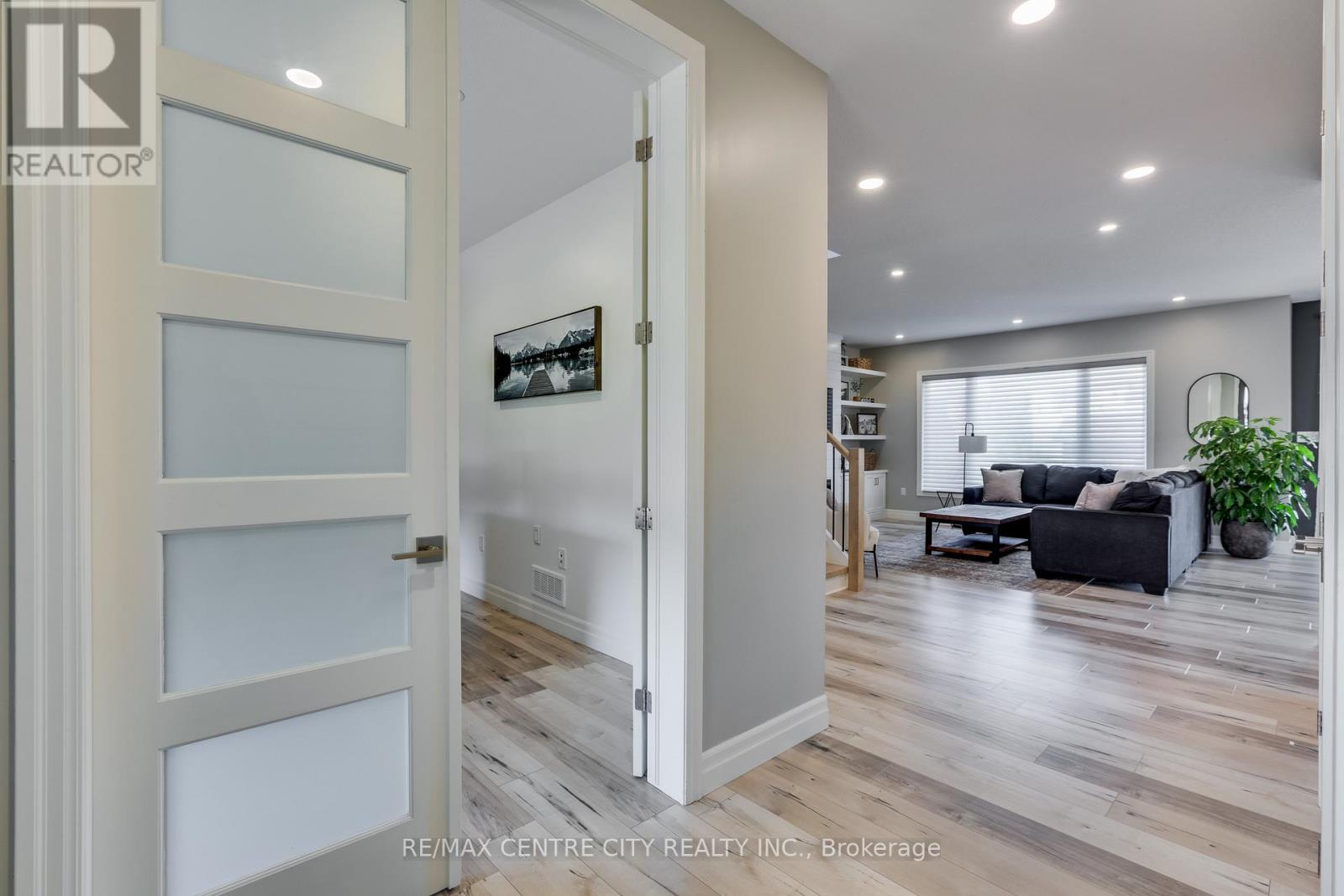 108 Stuart Avenue, Lucan Biddulph, Ontario  N0M 2J0 - Photo 4 - X13478710