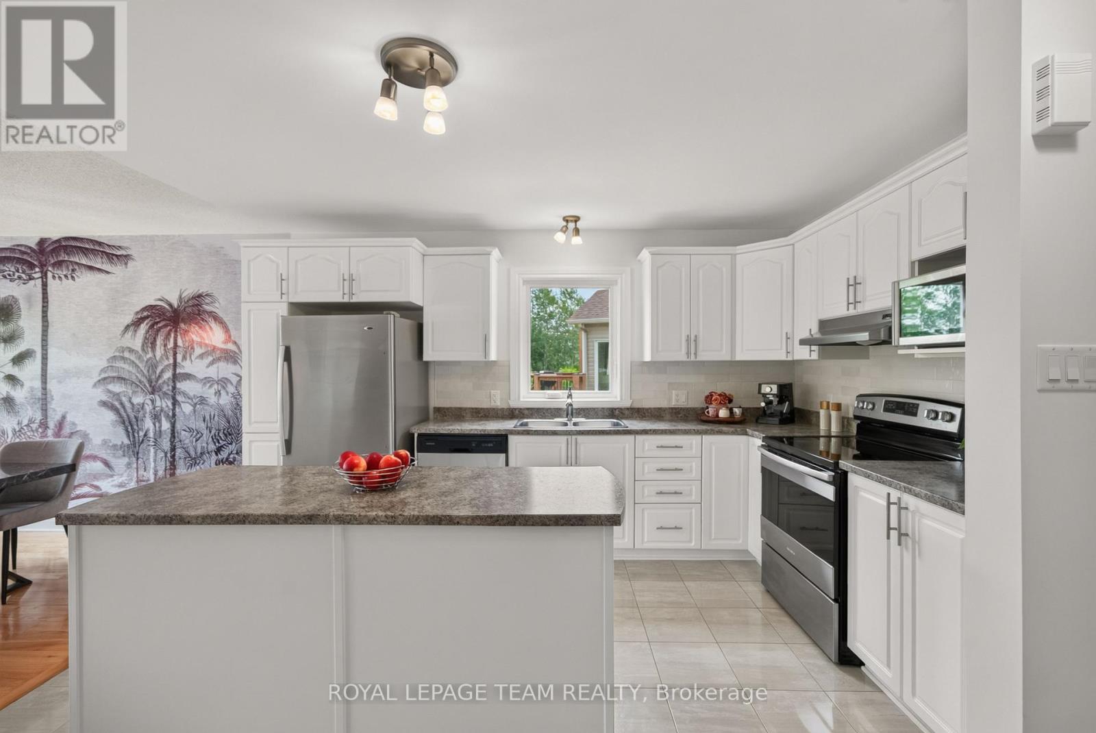 2269 Marble Crescent, Clarence-Rockland, Ontario  K4K 0G9 - Photo 12 - X13478814