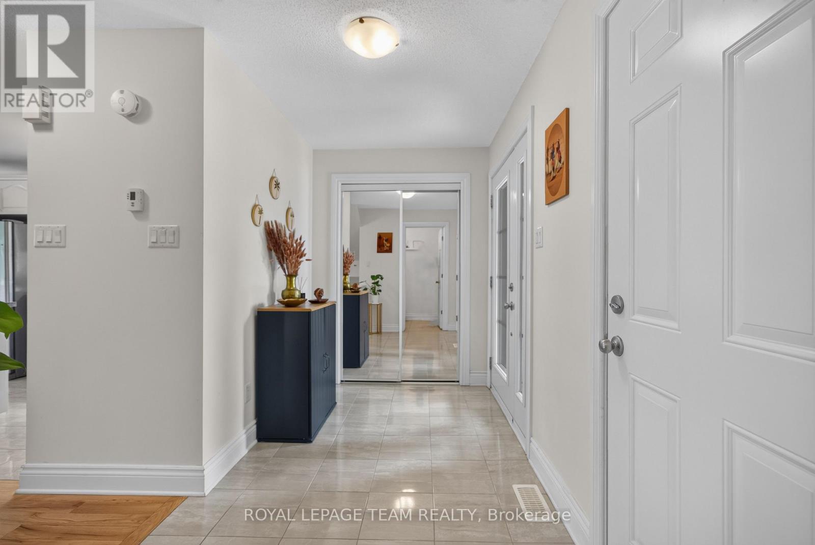 2269 Marble Crescent, Clarence-Rockland, Ontario  K4K 0G9 - Photo 6 - X13478814