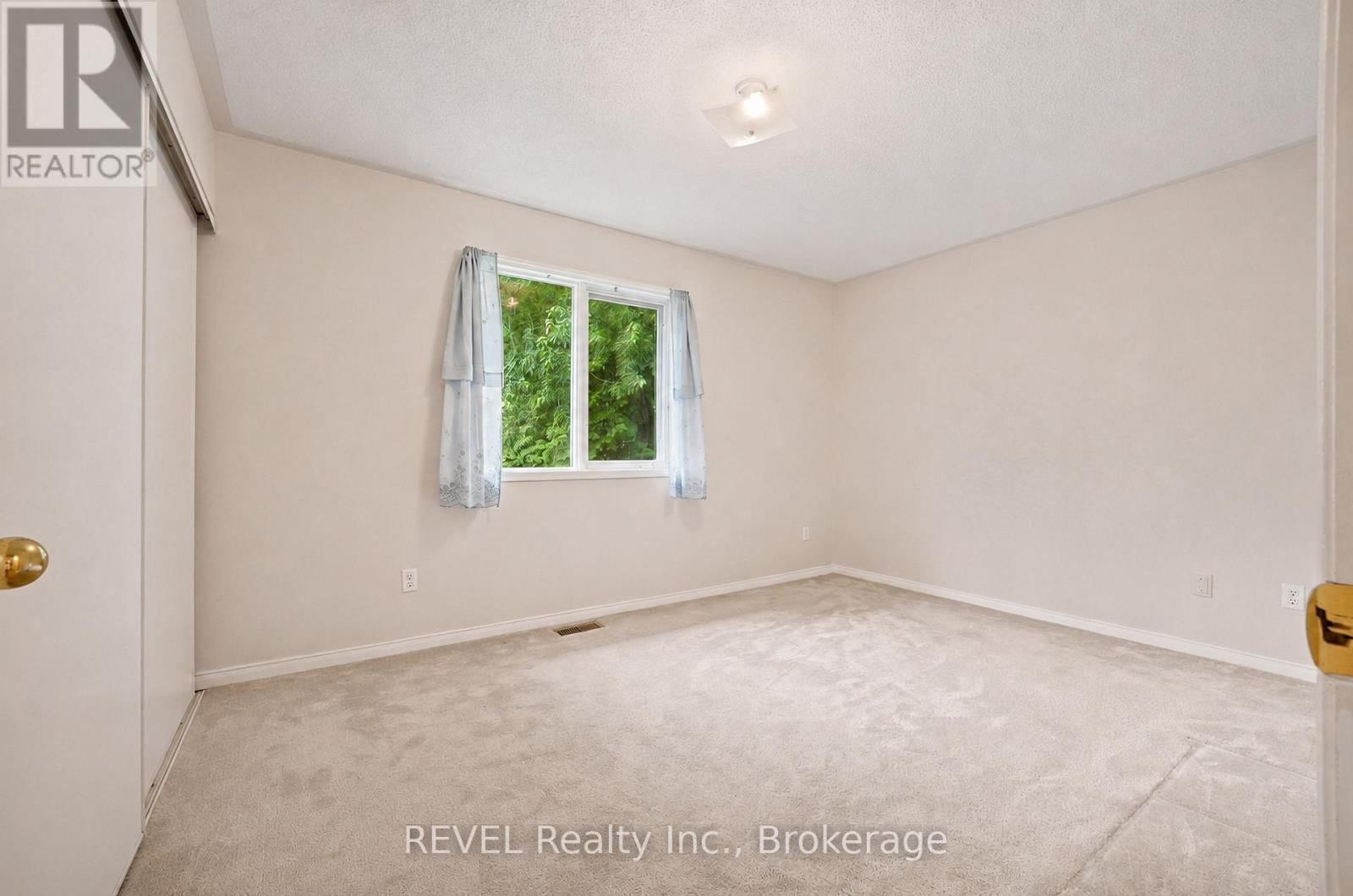 86 Madison Court W, Welland, Ontario  L3C 7G1 - Photo 13 - X13478540