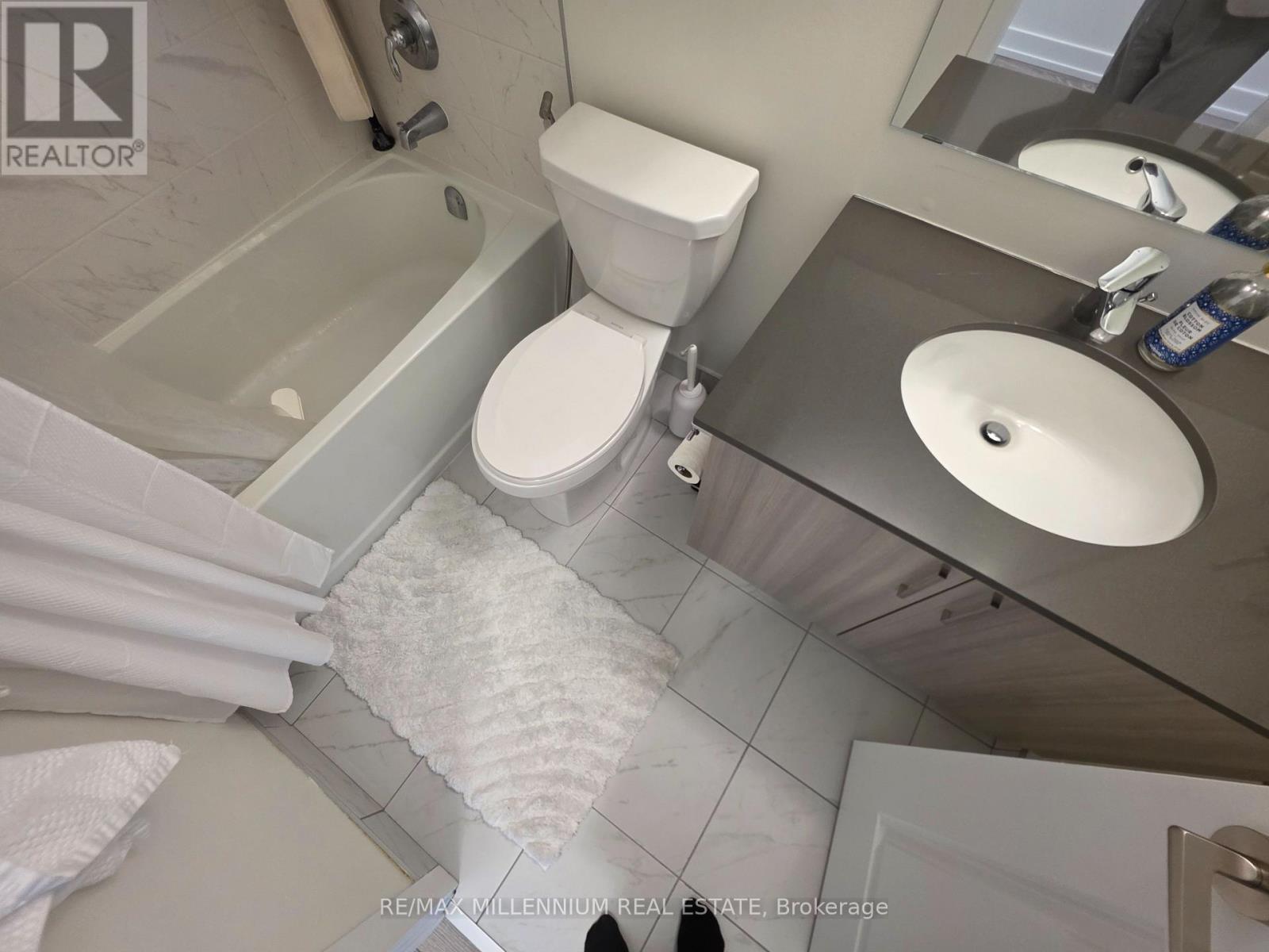 2506 - 1455 Celebration Drive, Pickering, Ontario  L1W 0C3 - Photo 7 - E13474262