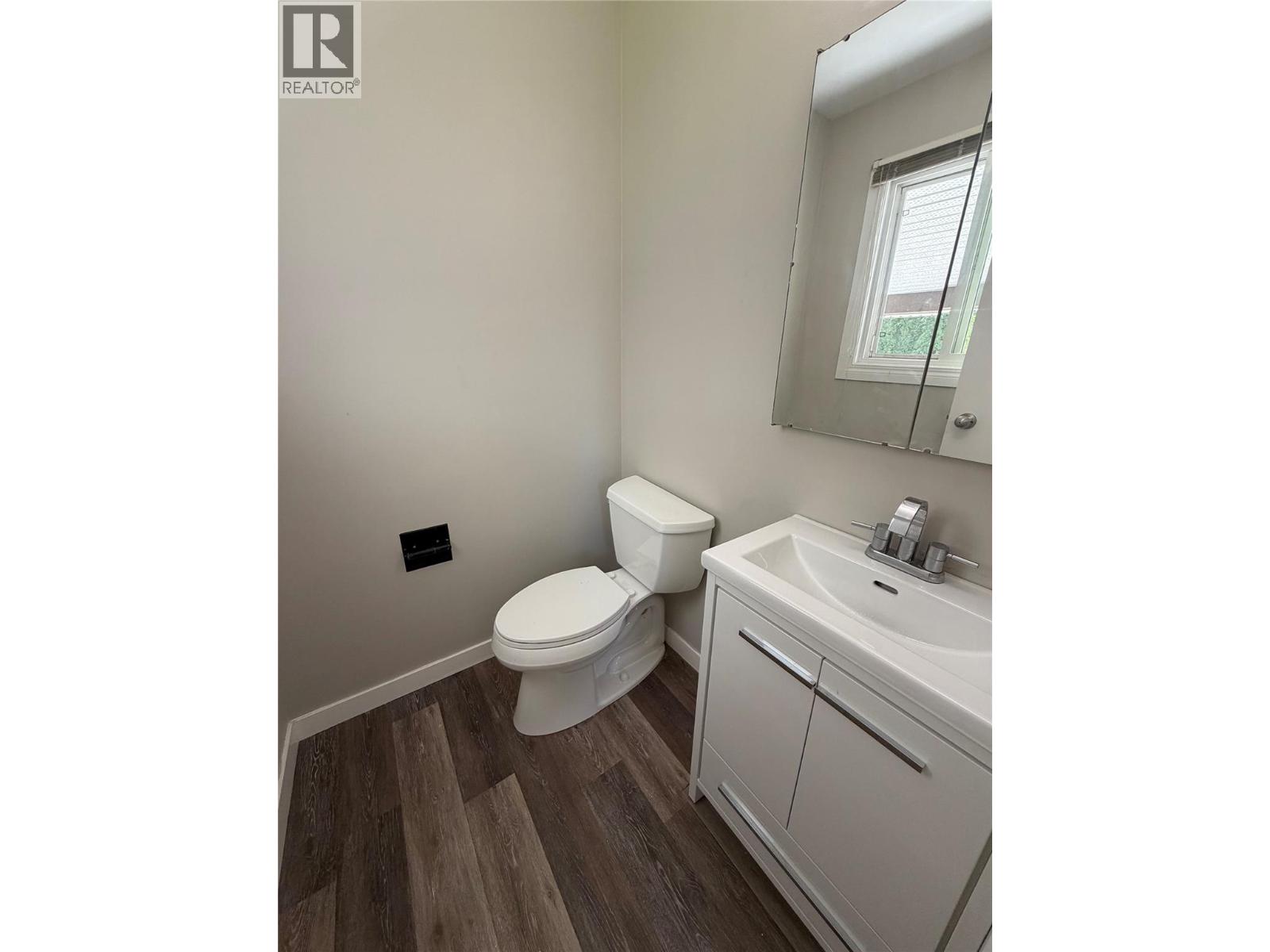 321 22nd Avenue S, Cranbrook, British Columbia  V1C 5K7 - Photo 10 - 10392232