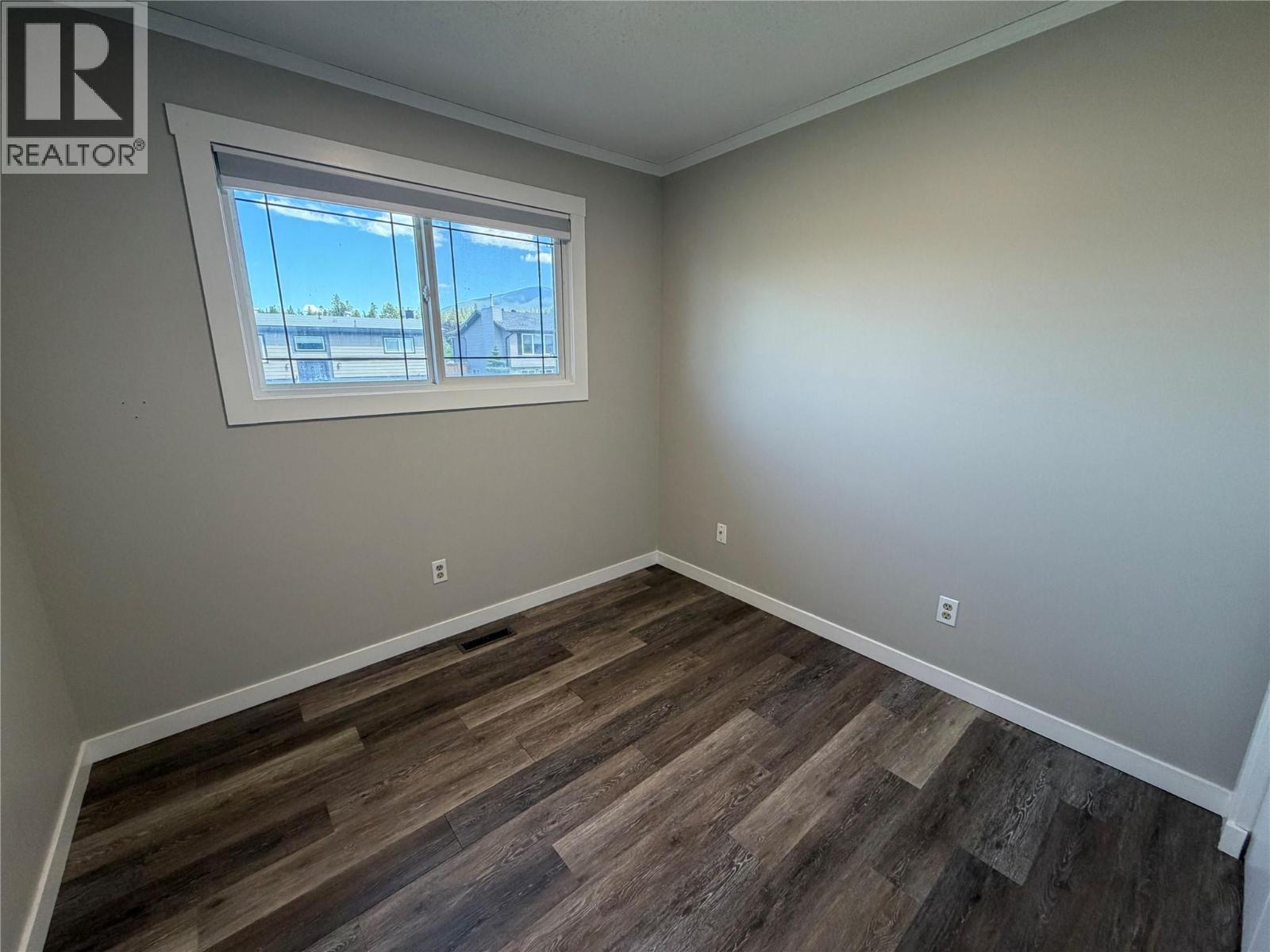 321 22nd Avenue S, Cranbrook, British Columbia  V1C 5K7 - Photo 12 - 10392232