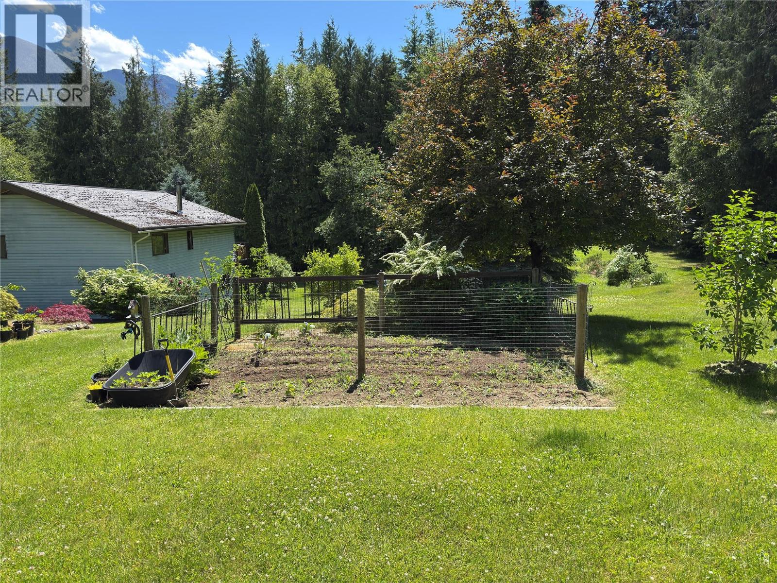 Listing image 30