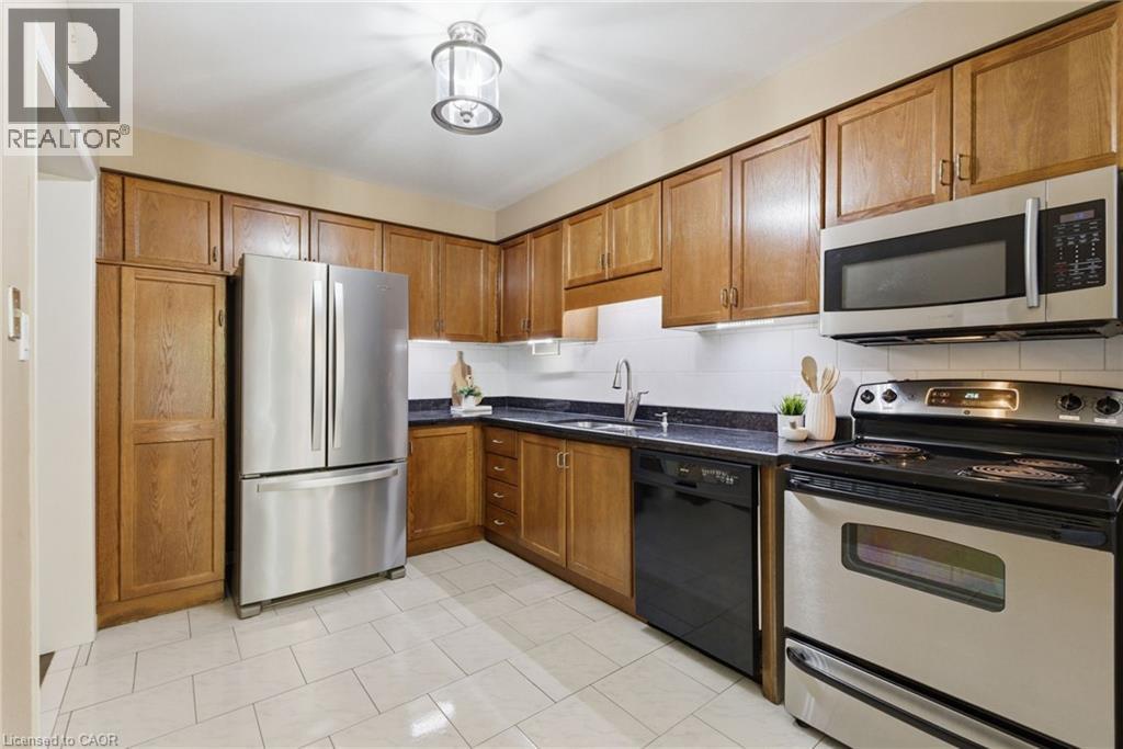255 Mount Albion Road Unit# 43, Hamilton, Ontario  L8K 6P8 - Photo 6 - 40836306