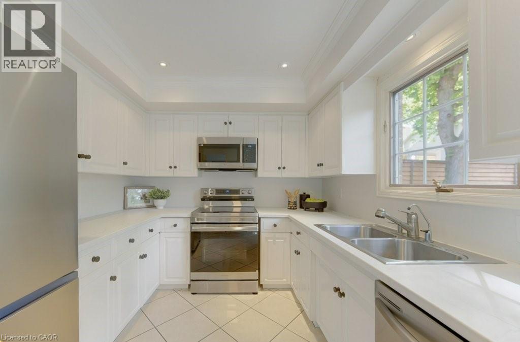 60 Allen Street W Unit# 7, Waterloo, Ontario  N2L 6H5 - Photo 18 - 40841788